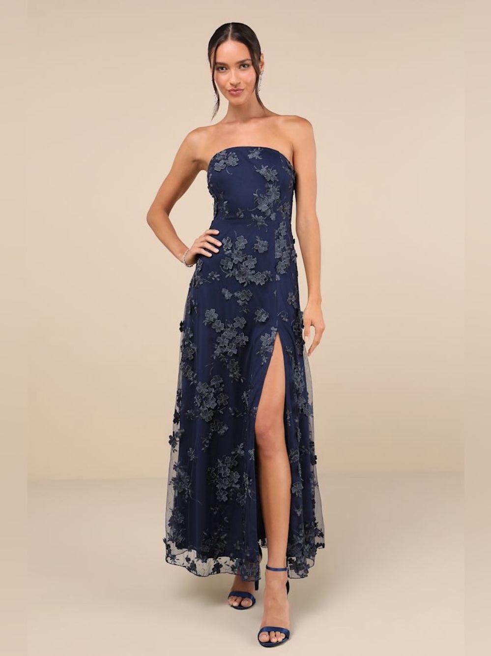 Lulus NWT Navy Rare Presence Blush 3D Floral Embroidered Maxi Dress Size Large